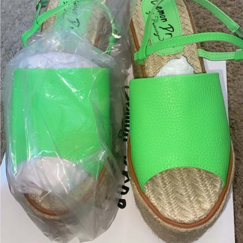 Privilege platform, sandals - Picture 2 of 4